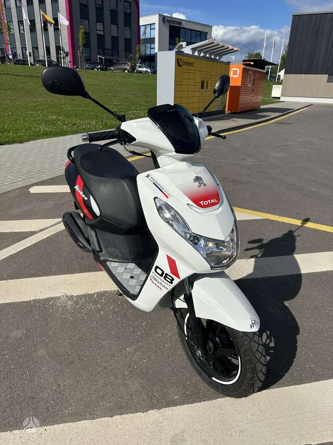 Peugeot Kisbee 49cc, scooters / mopeds