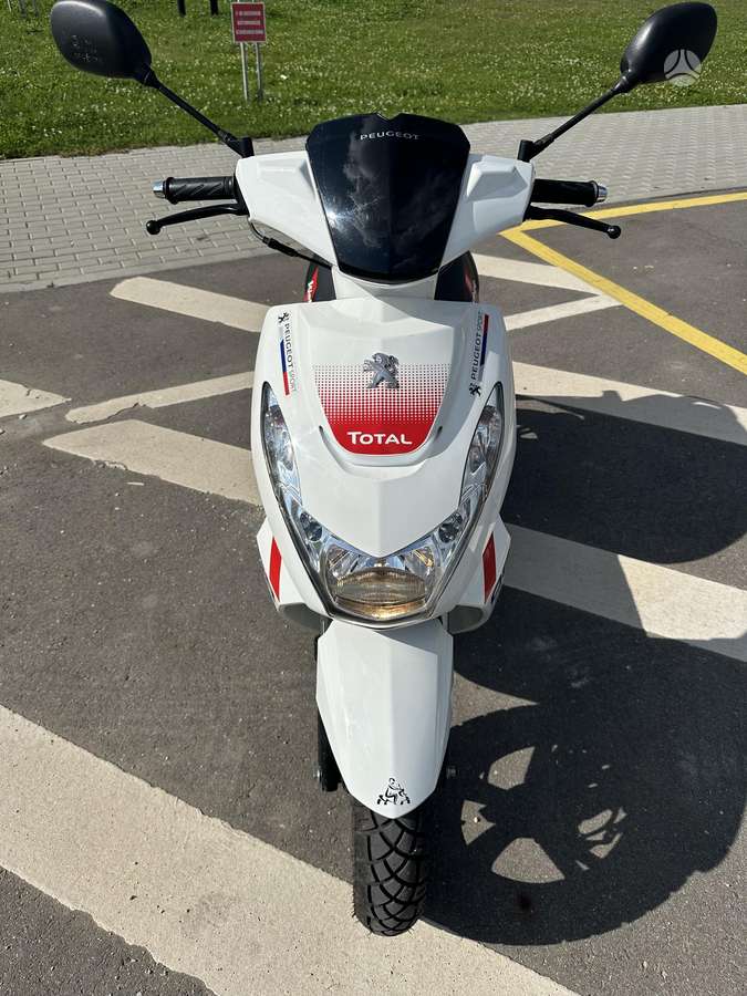 Peugeot Kisbee 49cc, scooters / mopeds