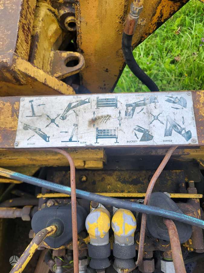 JCB JCB, ekskavatoriniai krautuvai