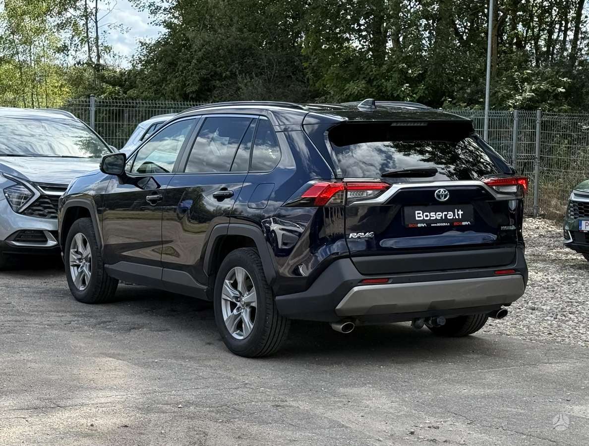 Toyota RAV4 - 7