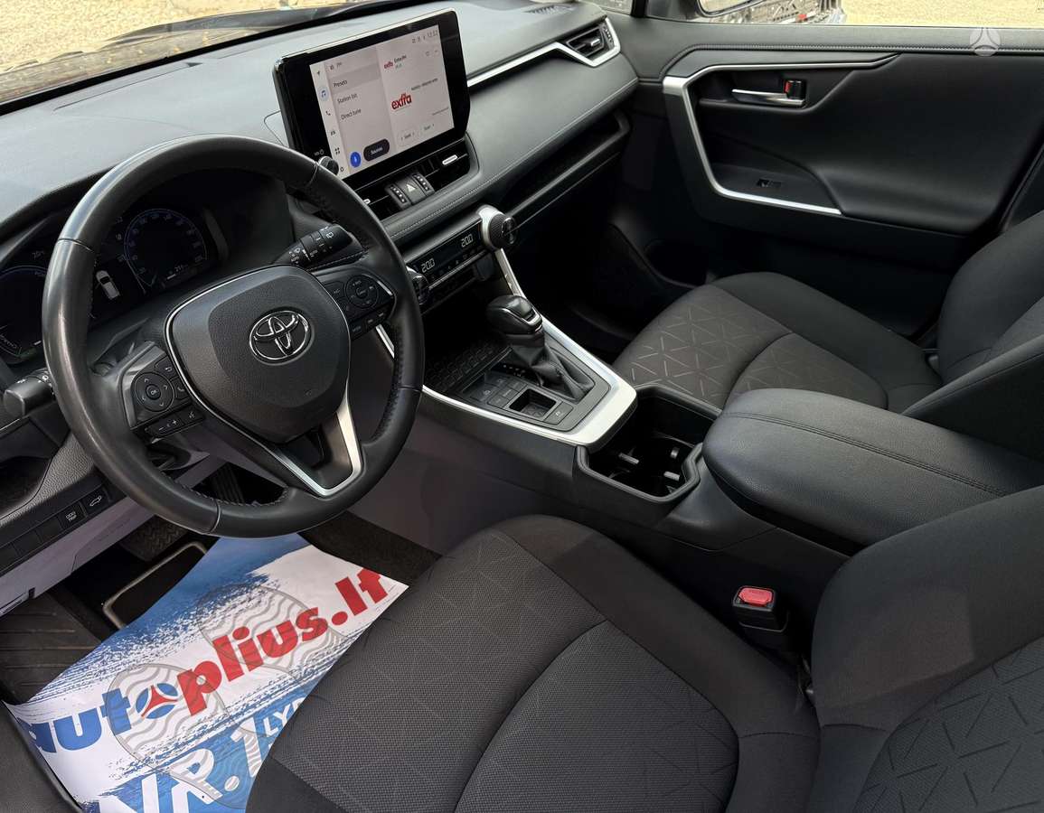 Toyota RAV4 - 12