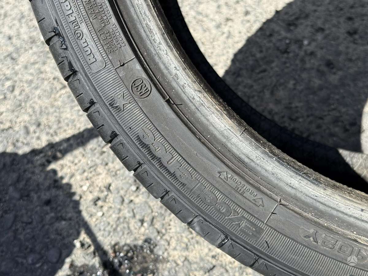 Goodyear Excellence, summer 275/35 R20