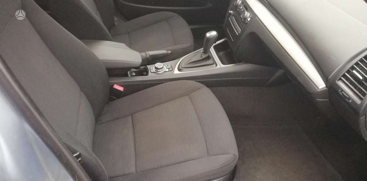 BMW 118, 2.0 l., hatchback