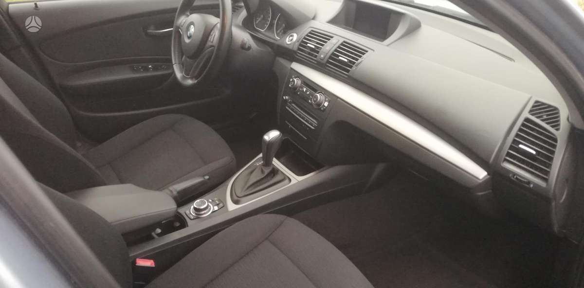 BMW 118, 2.0 l., hatchback