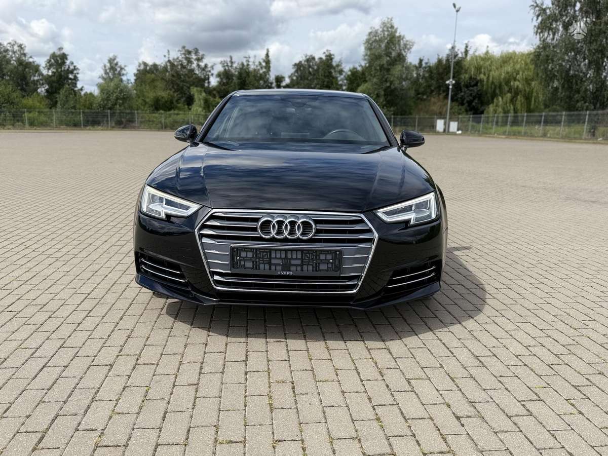 Audi A4, 1.4 l., Седан
