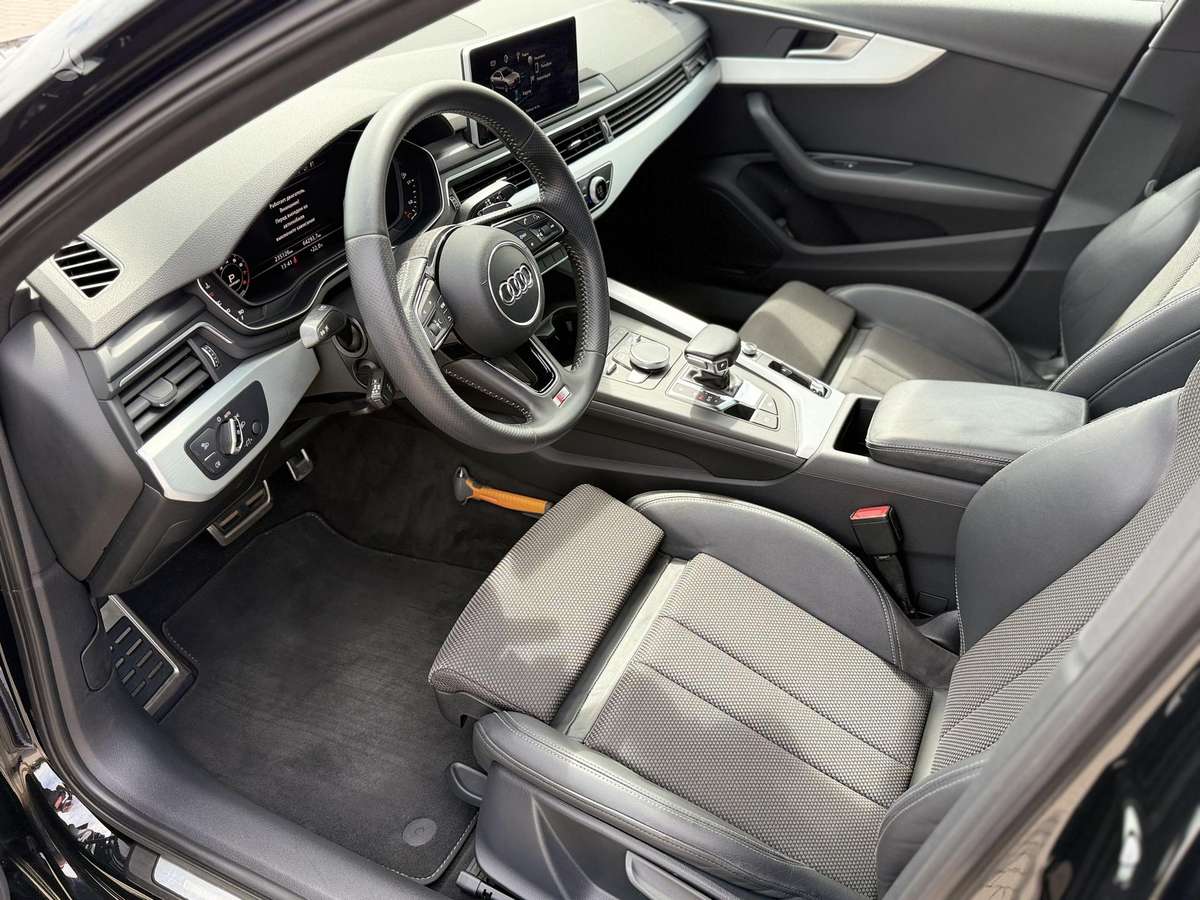Audi A4, 1.4 l., Седан