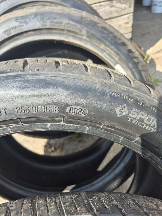 Continental ExtremeContact DWS06 Plus, summer 235/40 R18