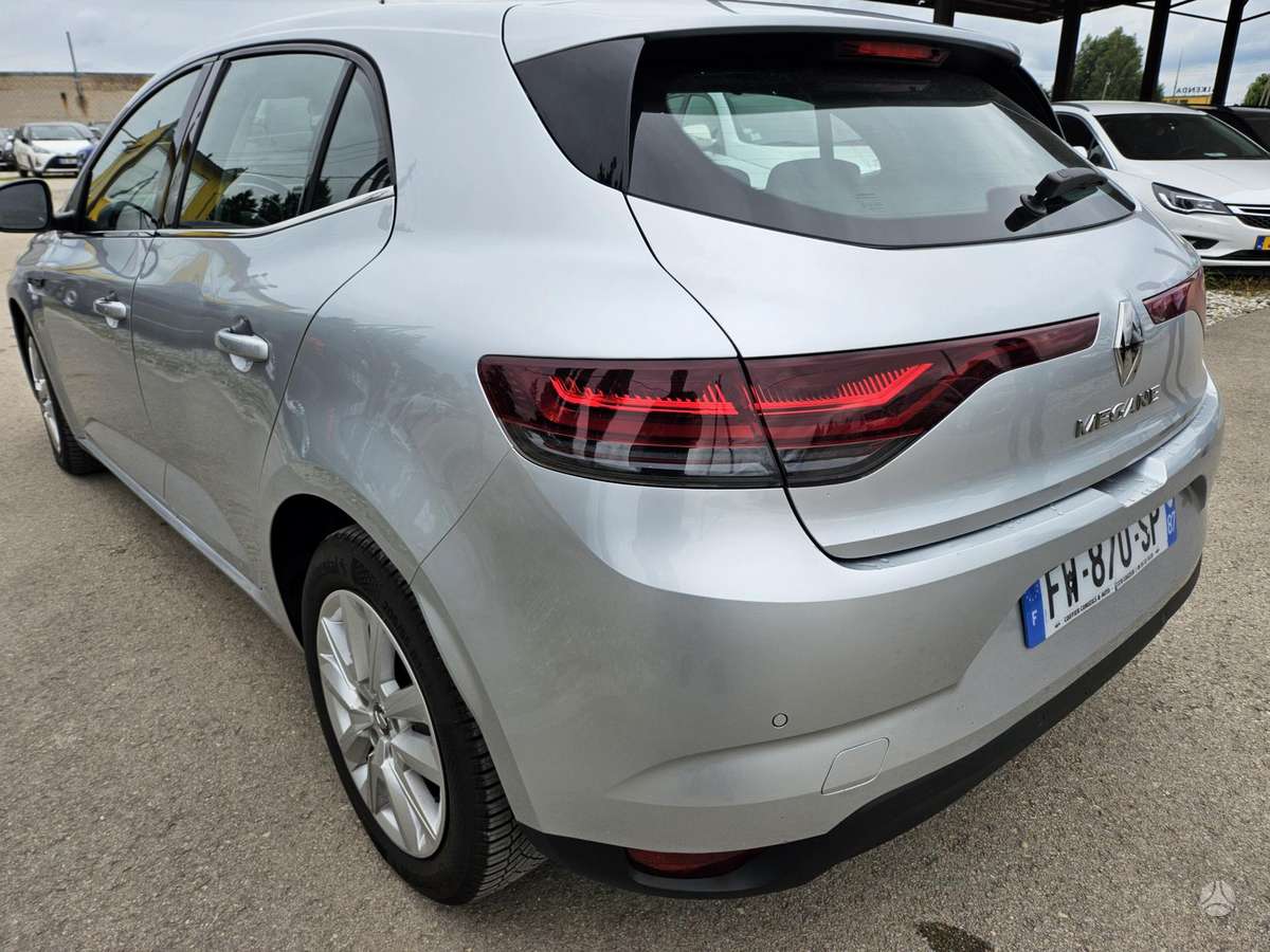 Renault Megane - 7