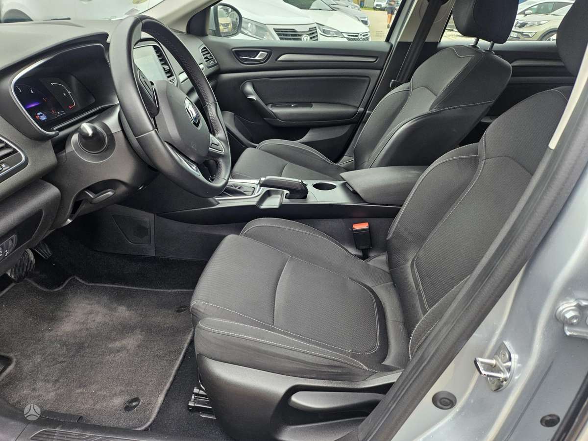 Renault Megane - 12