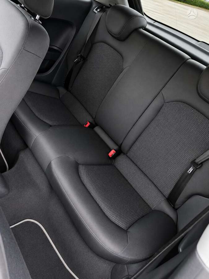 Audi A1, 1.6 l., coupe