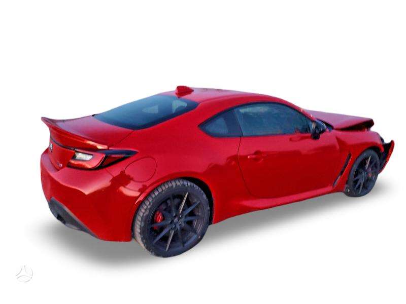 Toyota GR 86 по частям