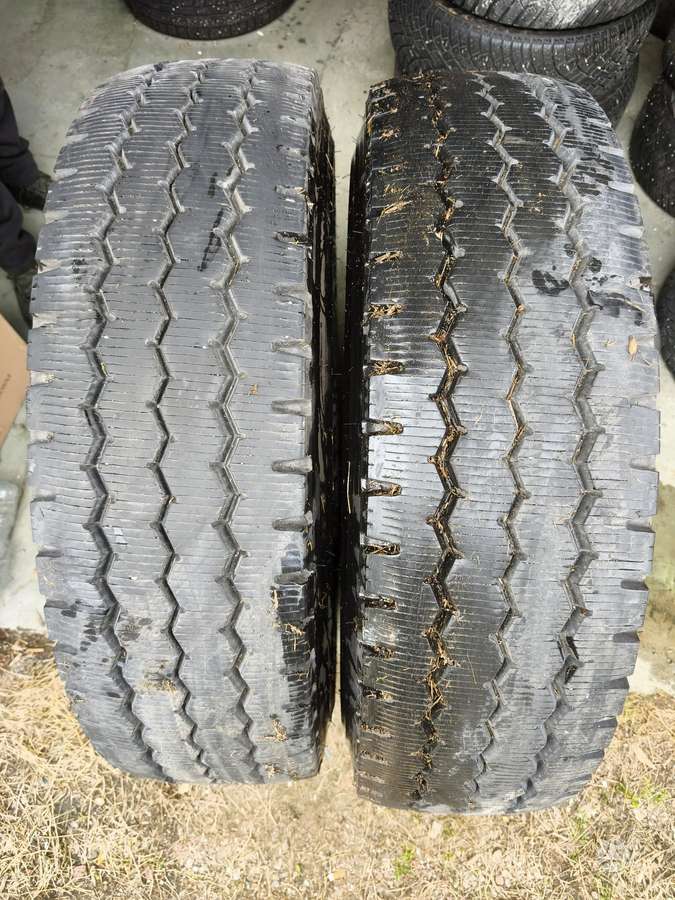 Bridgestone, universalios 295/80 R22,5