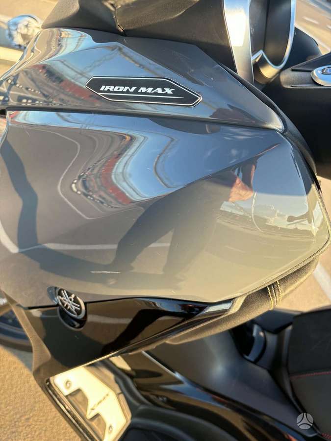 Yamaha XMAX 125, мотороллеры / мопеды