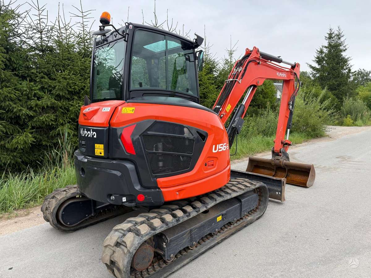 Kubota U56-5, mini ekskavatoriai