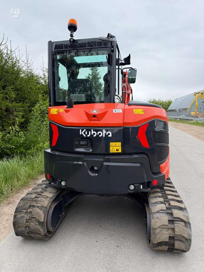 Kubota U56-5, mini ekskavatoriai