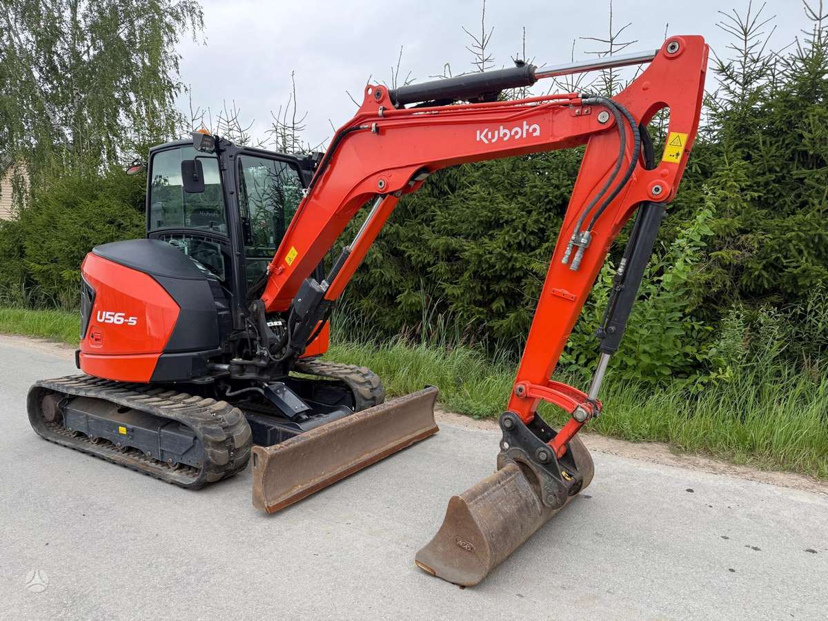 Kubota U56-5, mini ekskavatoriai