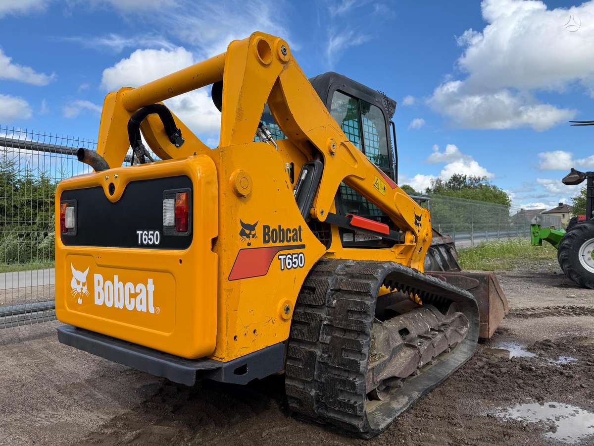 Bobcat T650, mini loaders