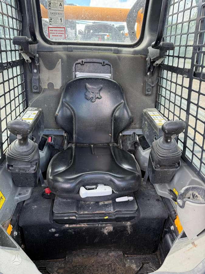 Bobcat T650, mini loaders
