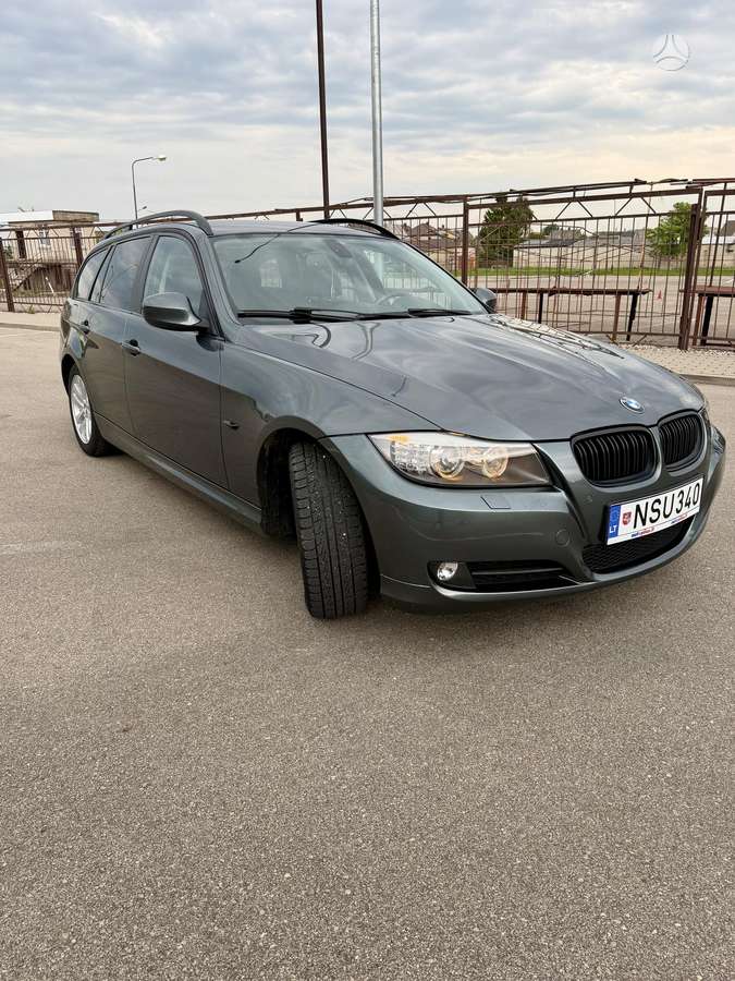 BMW 318, 2.0 l., wagon