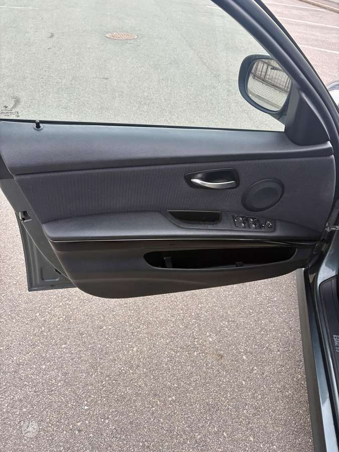 BMW 318, 2.0 l., wagon