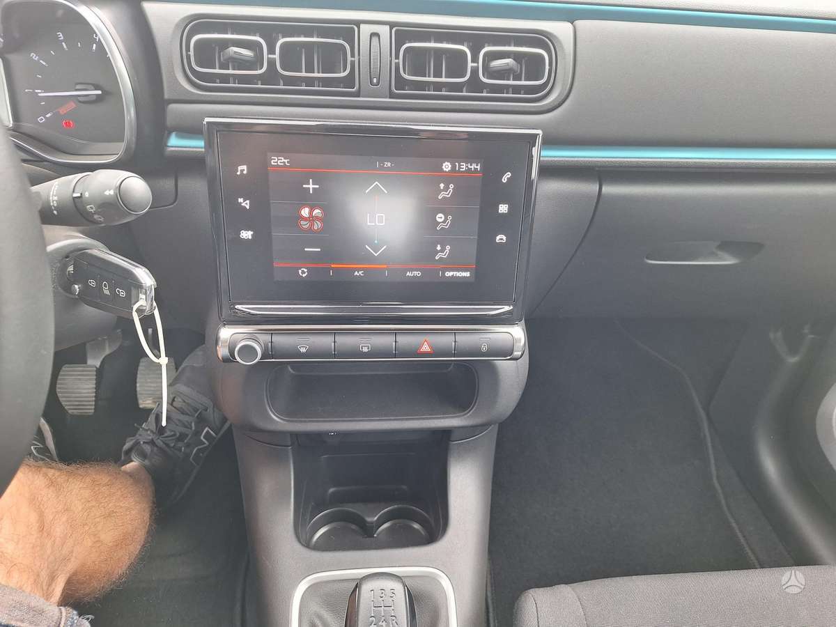Citroen C3, 1.2 l., hatchback
