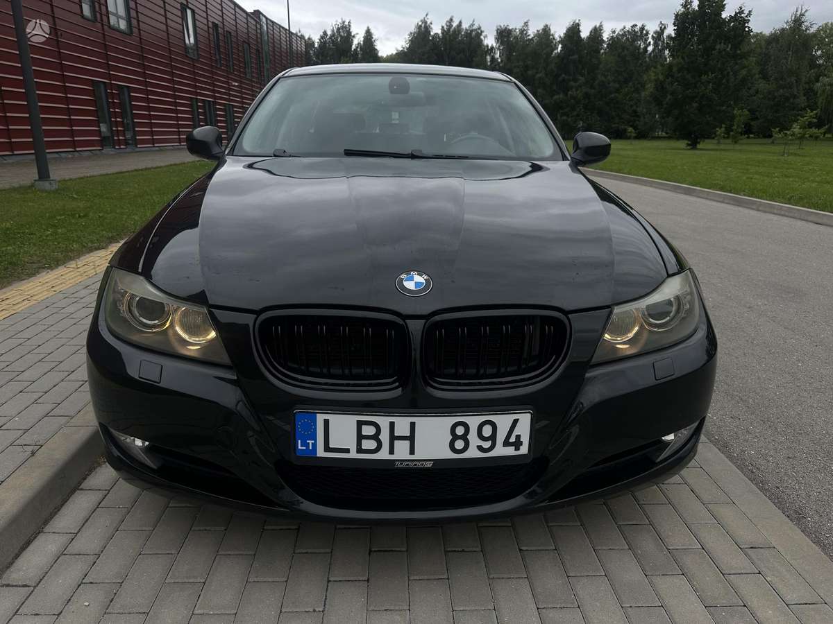 BMW 320, 2.0 l., wagon