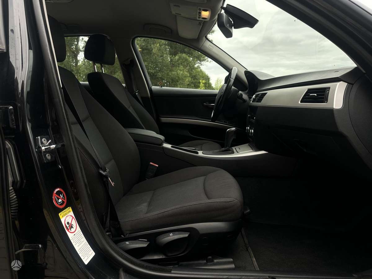 BMW 320, 2.0 l., wagon