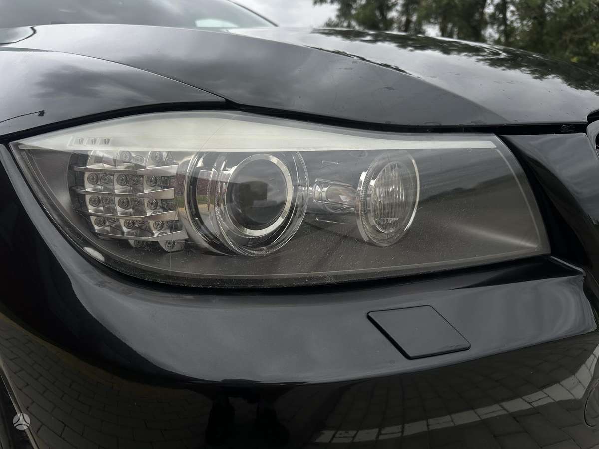 BMW 320, 2.0 l., wagon