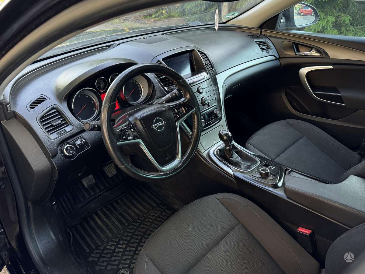 Opel Insignia, 2.0 l., Универсал