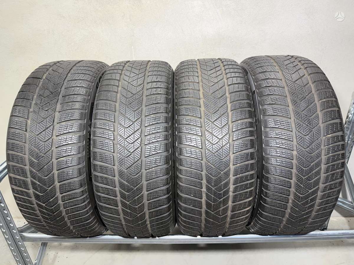 Pirelli Sottozero3, winter 245/45 R18