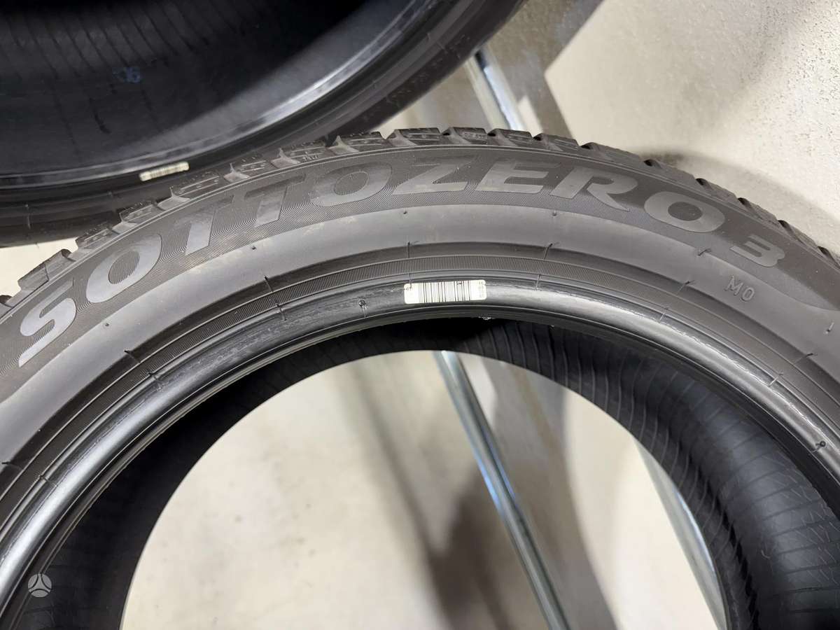 Pirelli Sottozero3, winter 245/45 R18