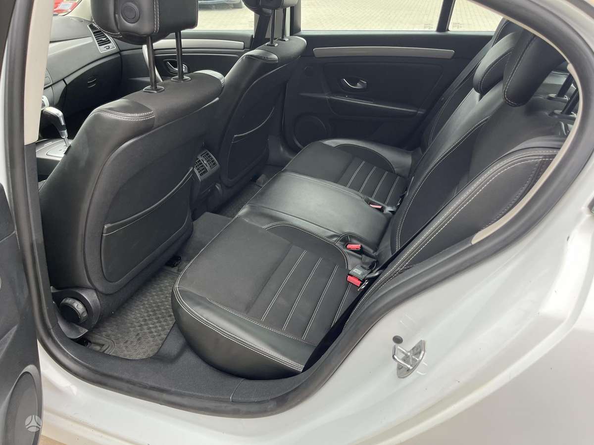 Renault Laguna, 1.5 l., Хэтчбек
