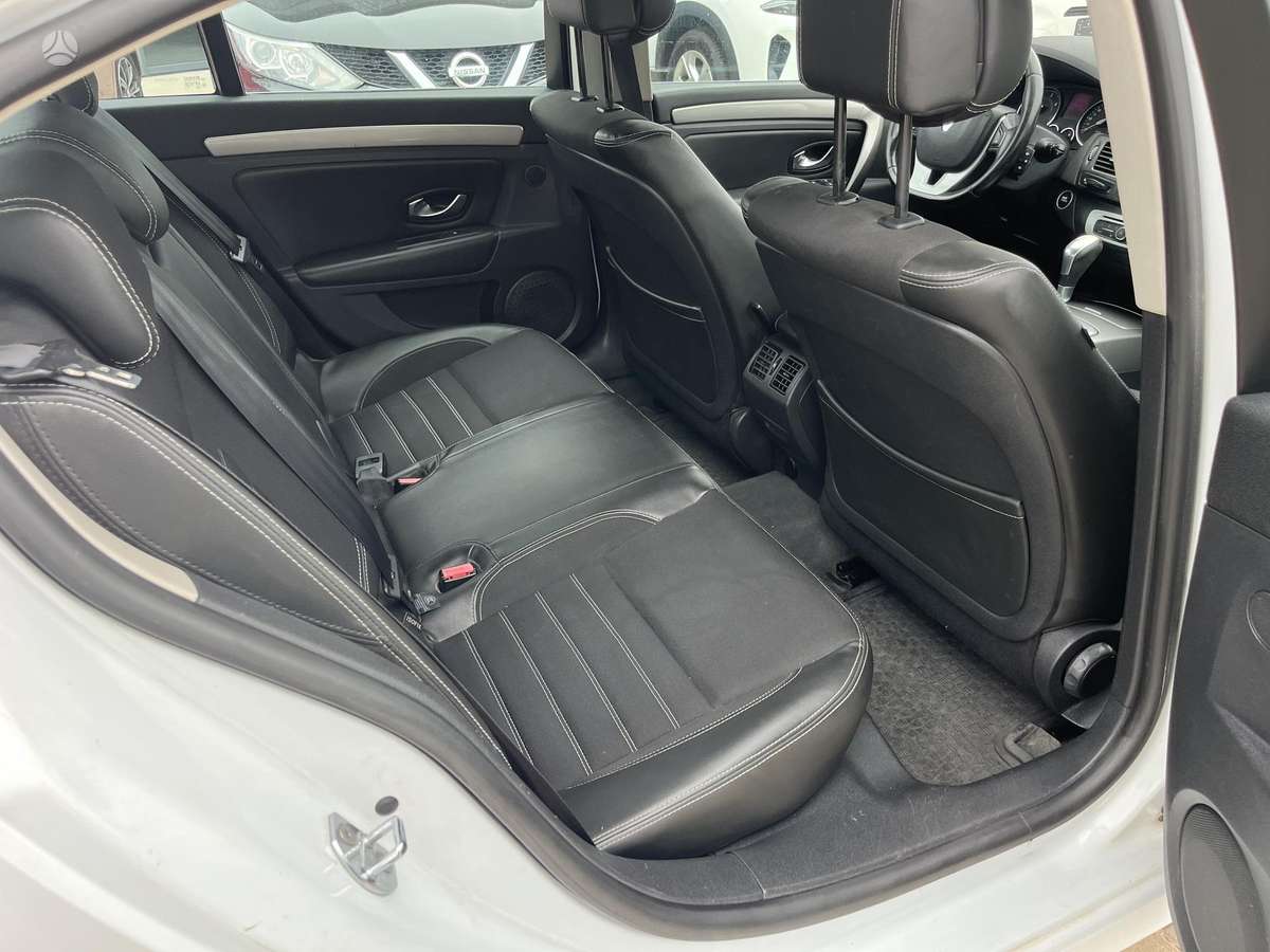 Renault Laguna, 1.5 l., Хэтчбек