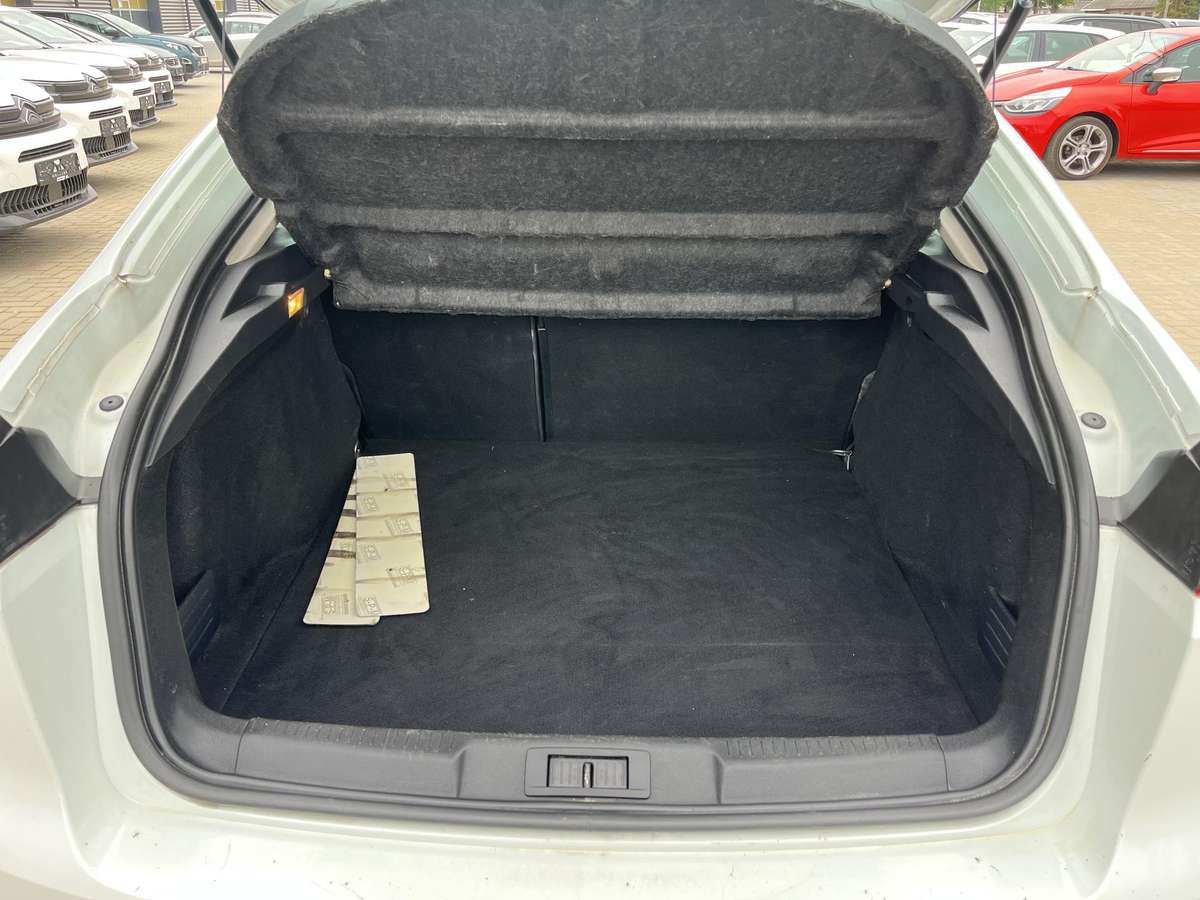 Renault Laguna, 1.5 l., Хэтчбек