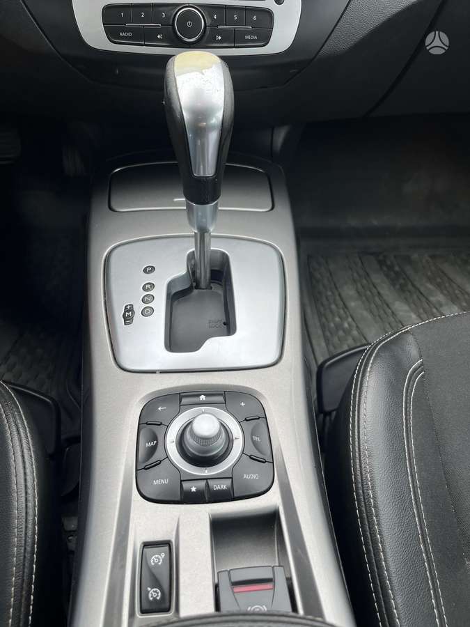 Renault Laguna, 1.5 l., hatchback