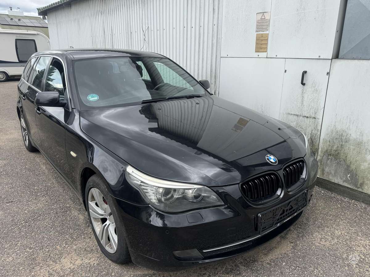 BMW 520, 2.0 l., wagon