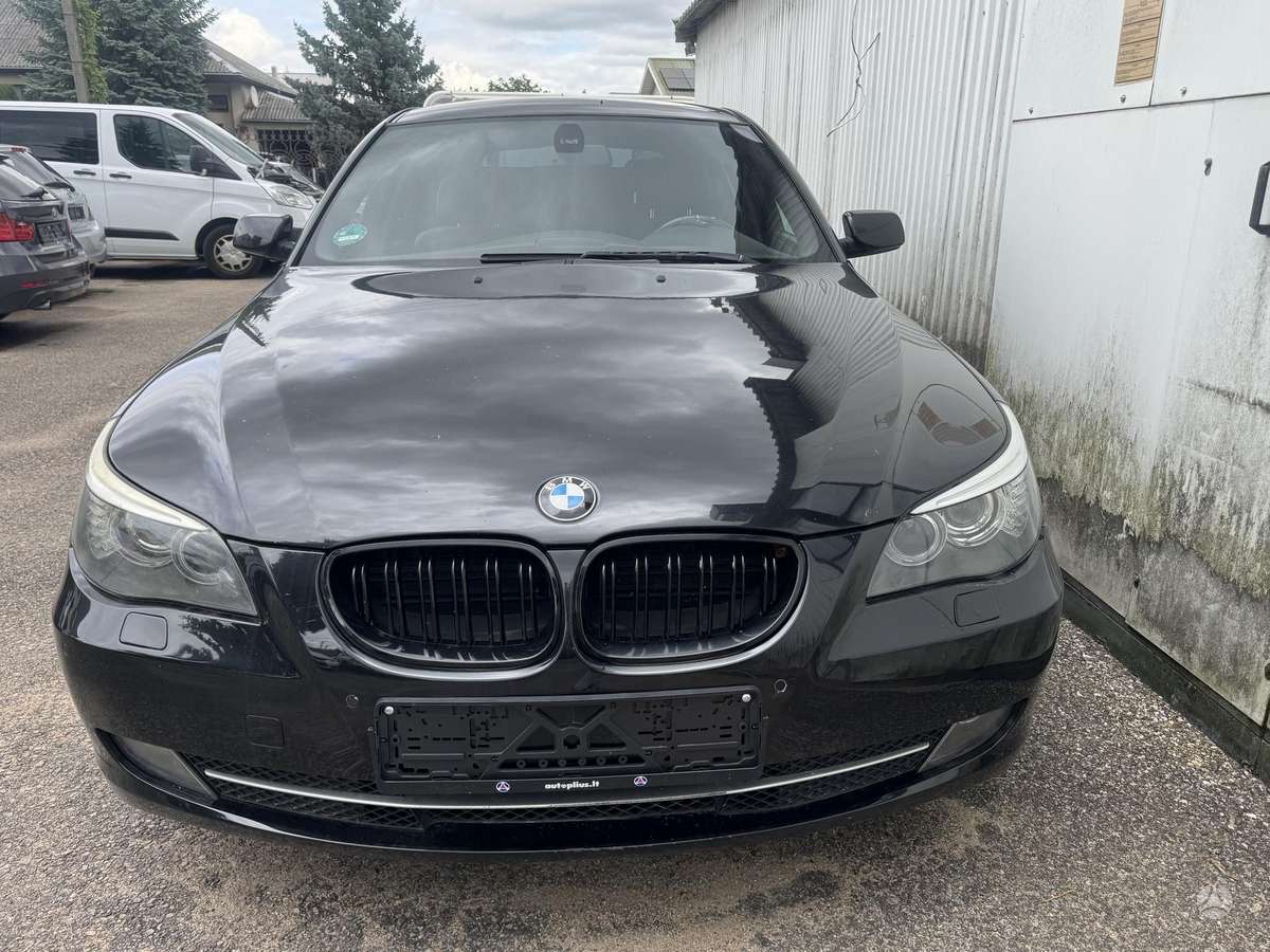 BMW 520, 2.0 l., wagon