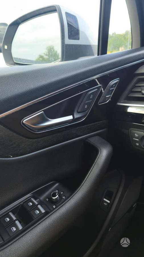 Audi Q7, 3.0 l., off-road / crossover