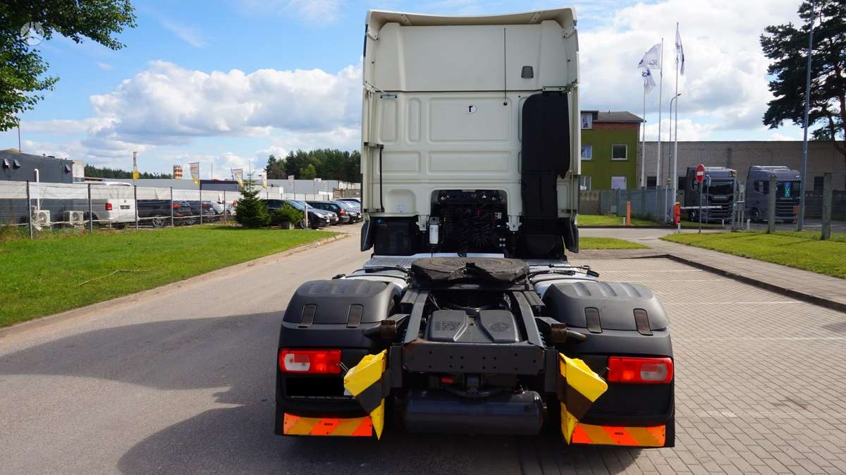 DAF XF480, double sleeper