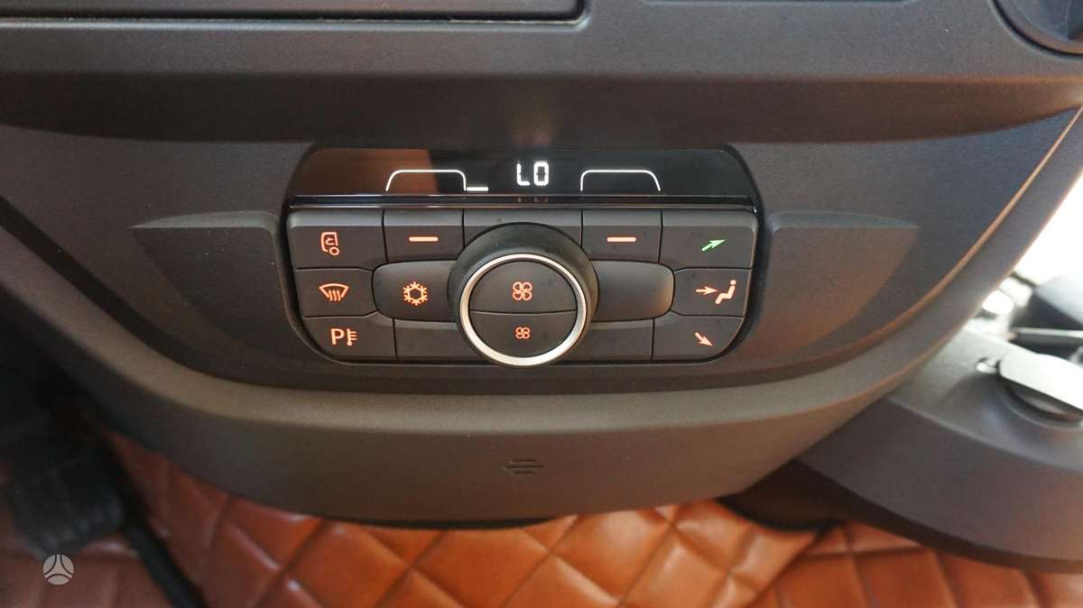 DAF XF480, 2 miegamosios vietos