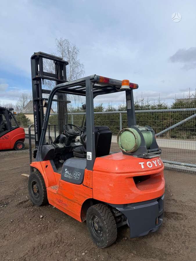 Toyota 42-7FGF25, forklifts