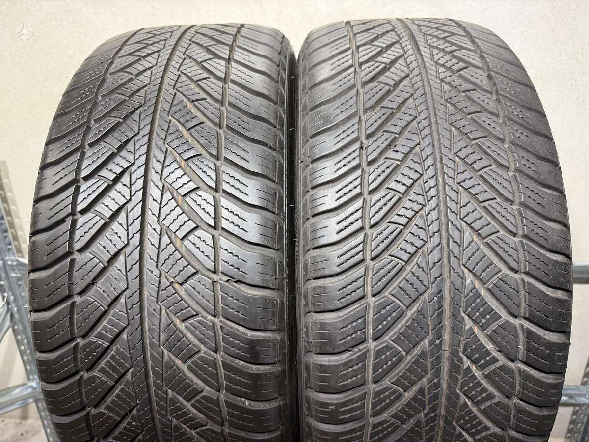 Goodyear Ultragrip 8 performance, žieminės 245/45 R18