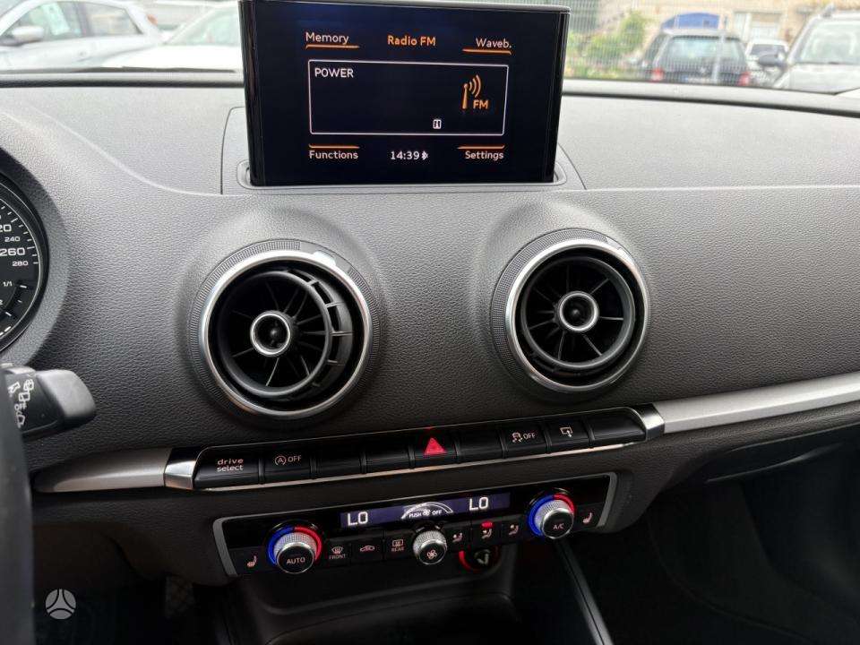 Audi A3, 1.4 l., hatchback