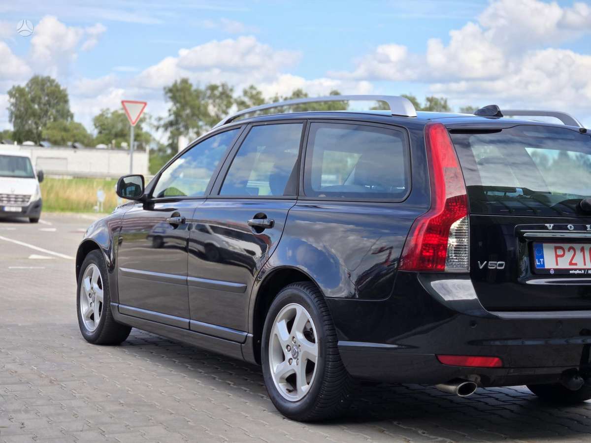 Volvo V50, 2.0 l., wagon