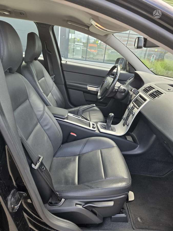 Volvo V50, 2.0 l., Универсал