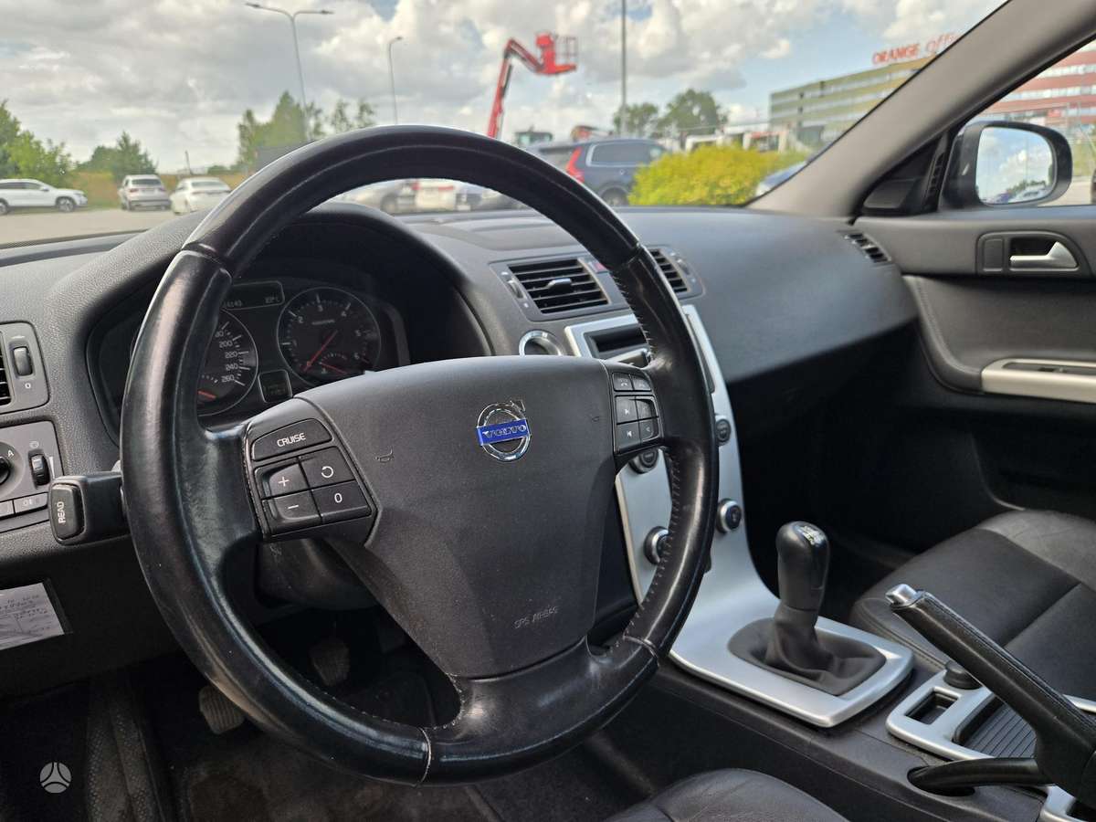 Volvo V50, 2.0 l., Универсал