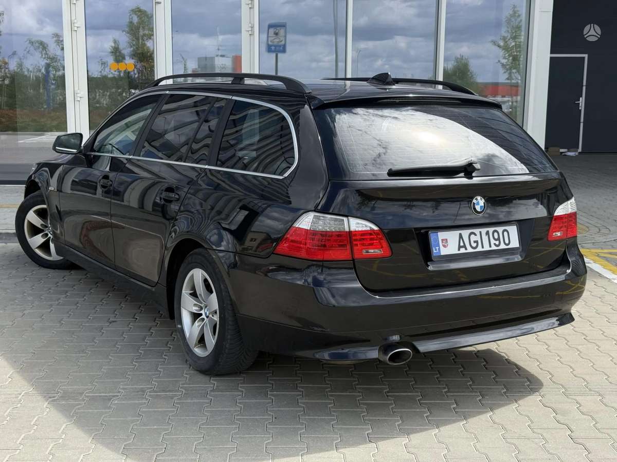 BMW 520, 2.0 l., wagon