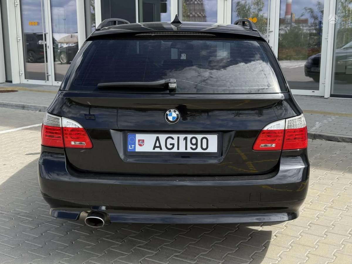 BMW 520, 2.0 l., wagon