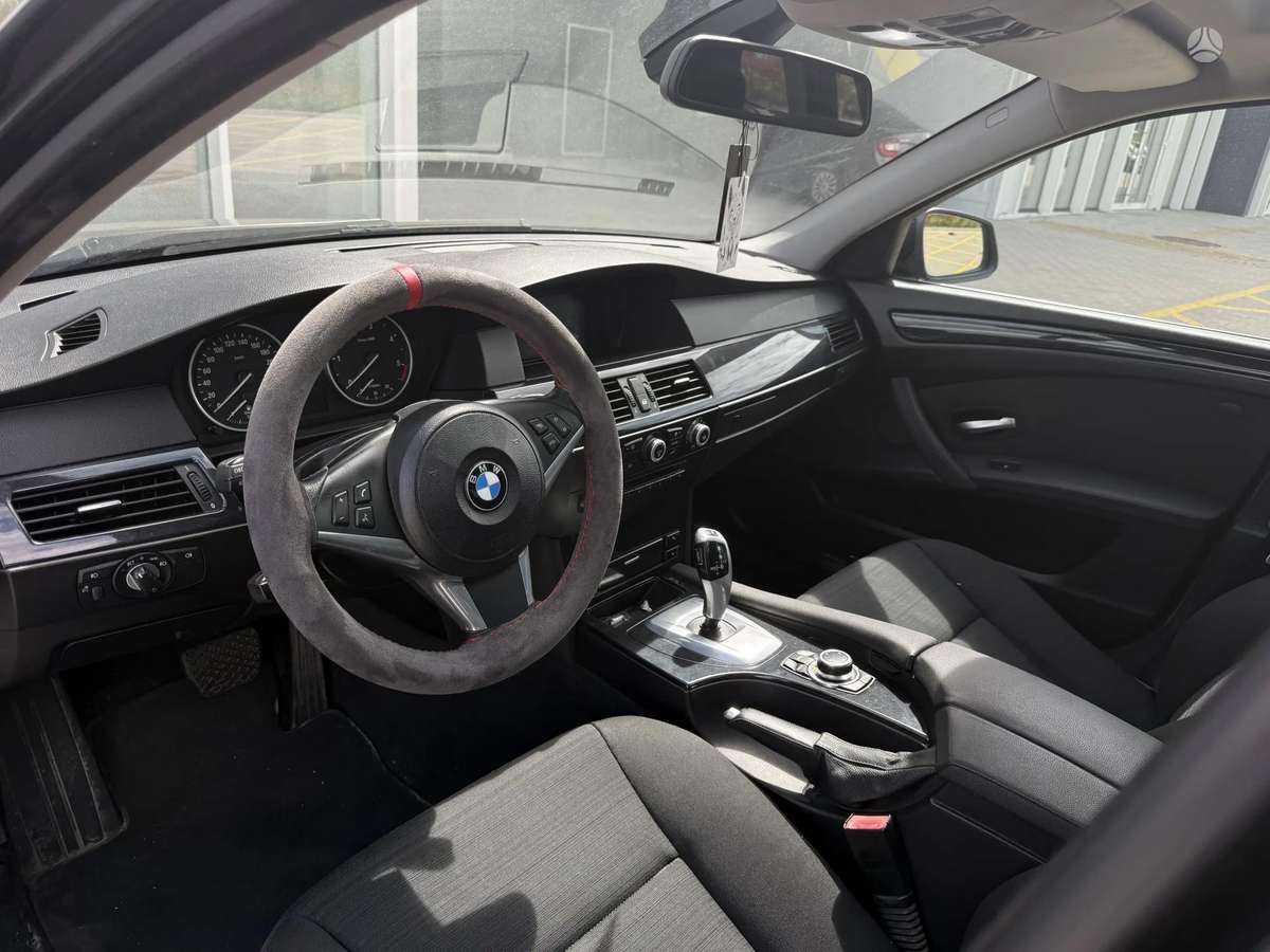 BMW 520, 2.0 l., wagon