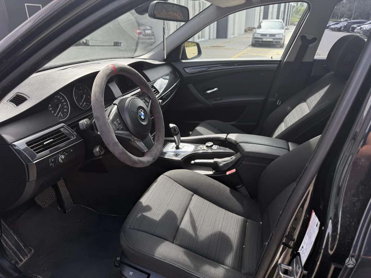 BMW 520, 2.0 l., wagon